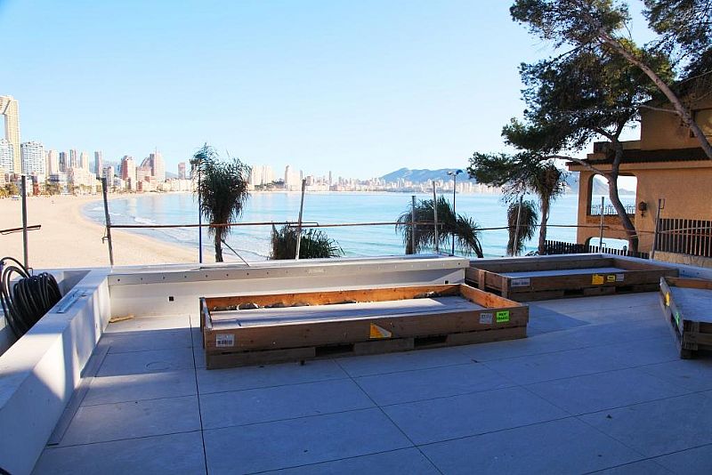 Venta. Villa en Benidorm