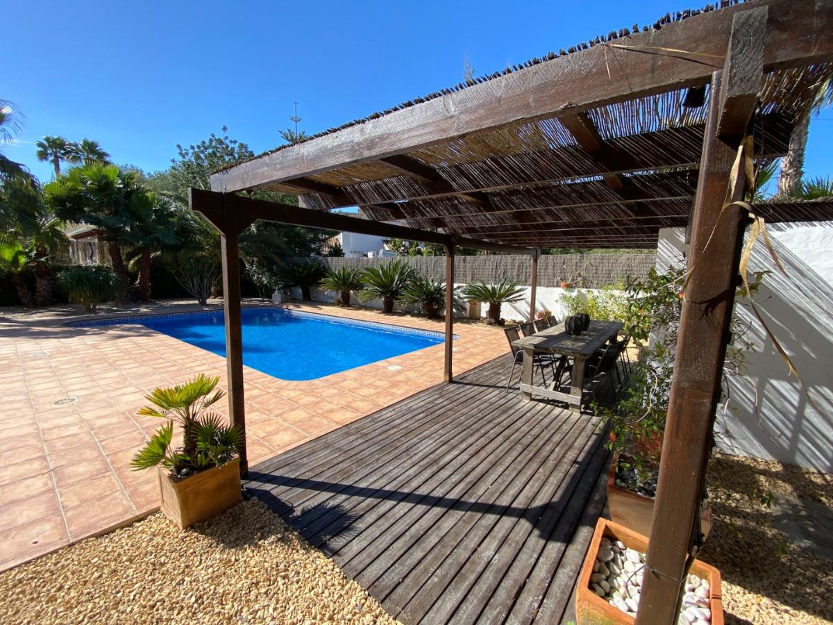 Venta. Villa en Javea