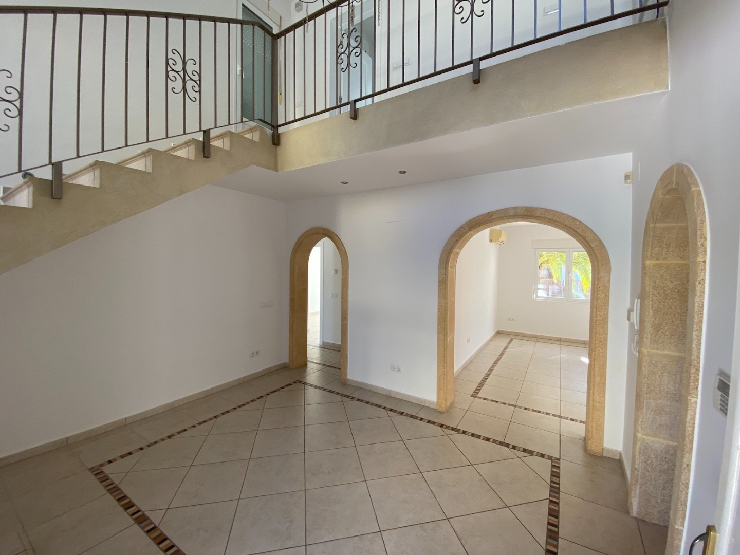 Venta. Villa en Javea