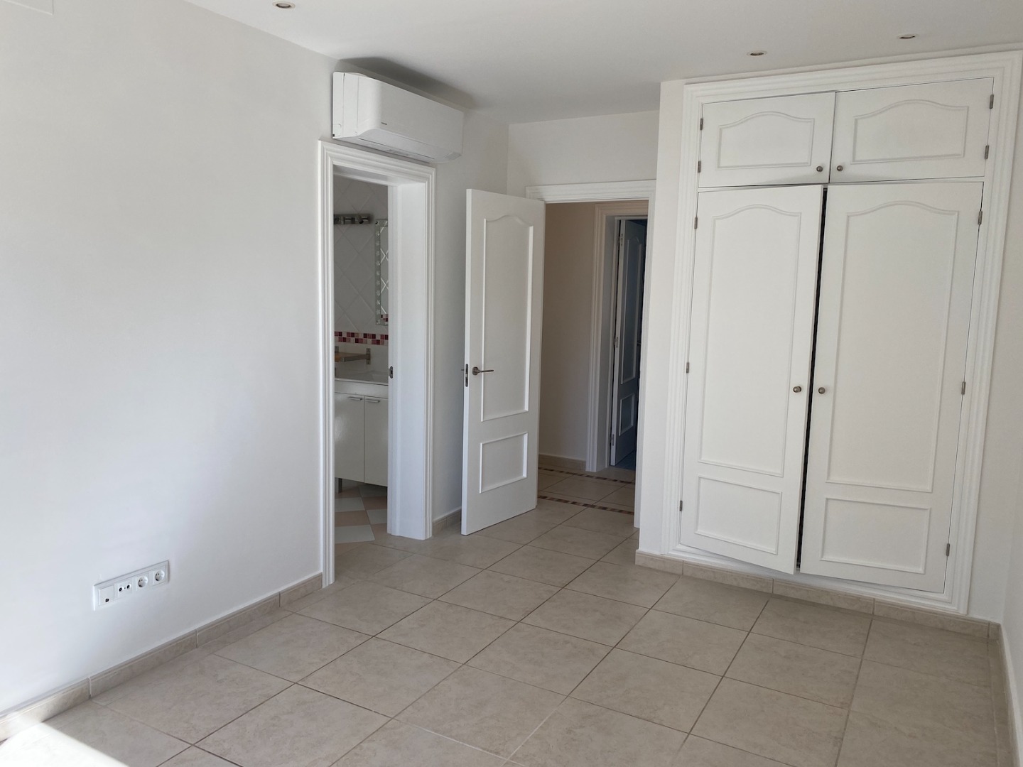 Venta. Villa en Javea