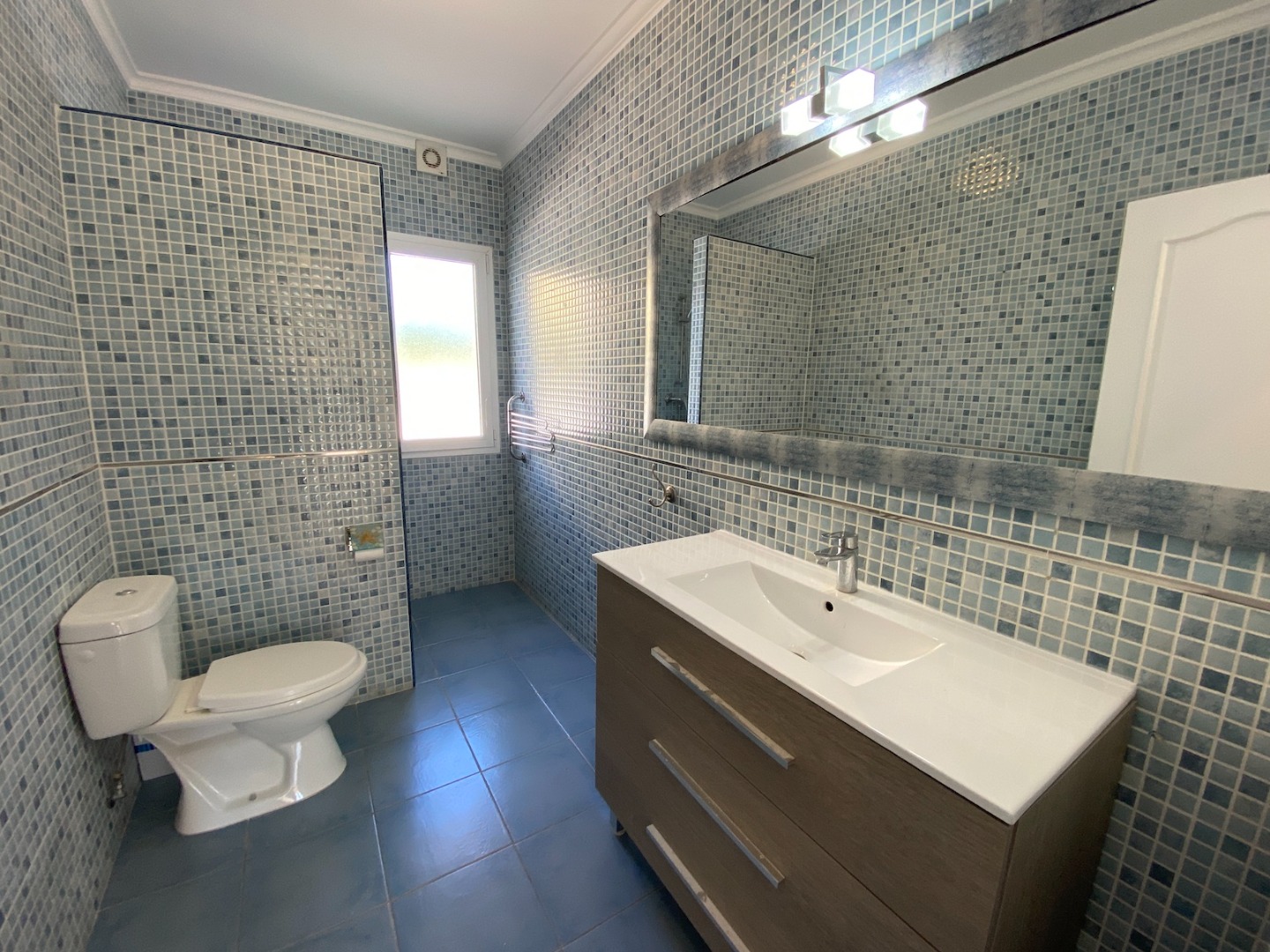 Venta. Villa en Javea