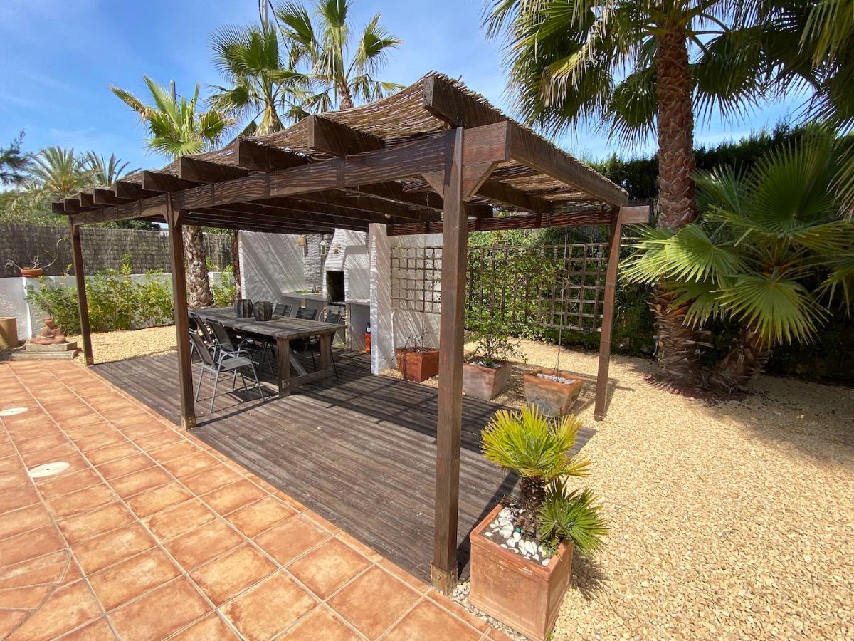 Venta. Villa en Javea