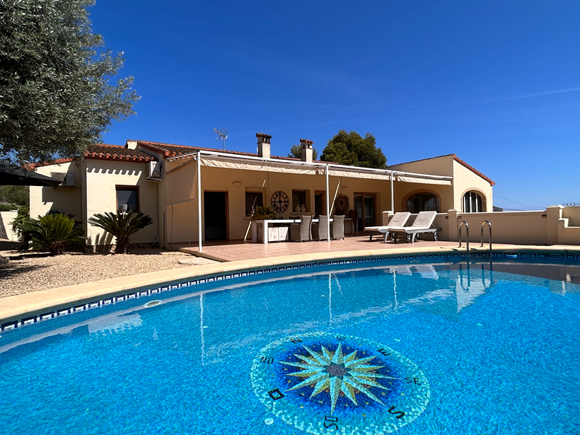Villa in Javea for sale in Alicante Costa Blanca Spain XCEX7466