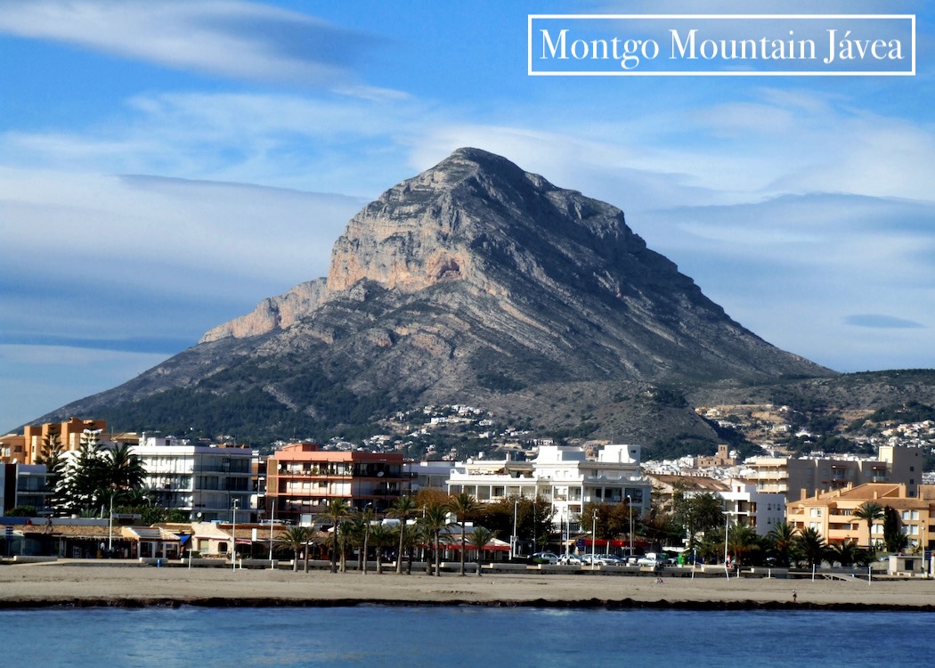X8145 - Chalet/Villa en venta en Javea