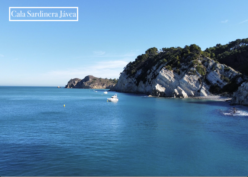 X8145 - Chalet/Villa en venta en Javea