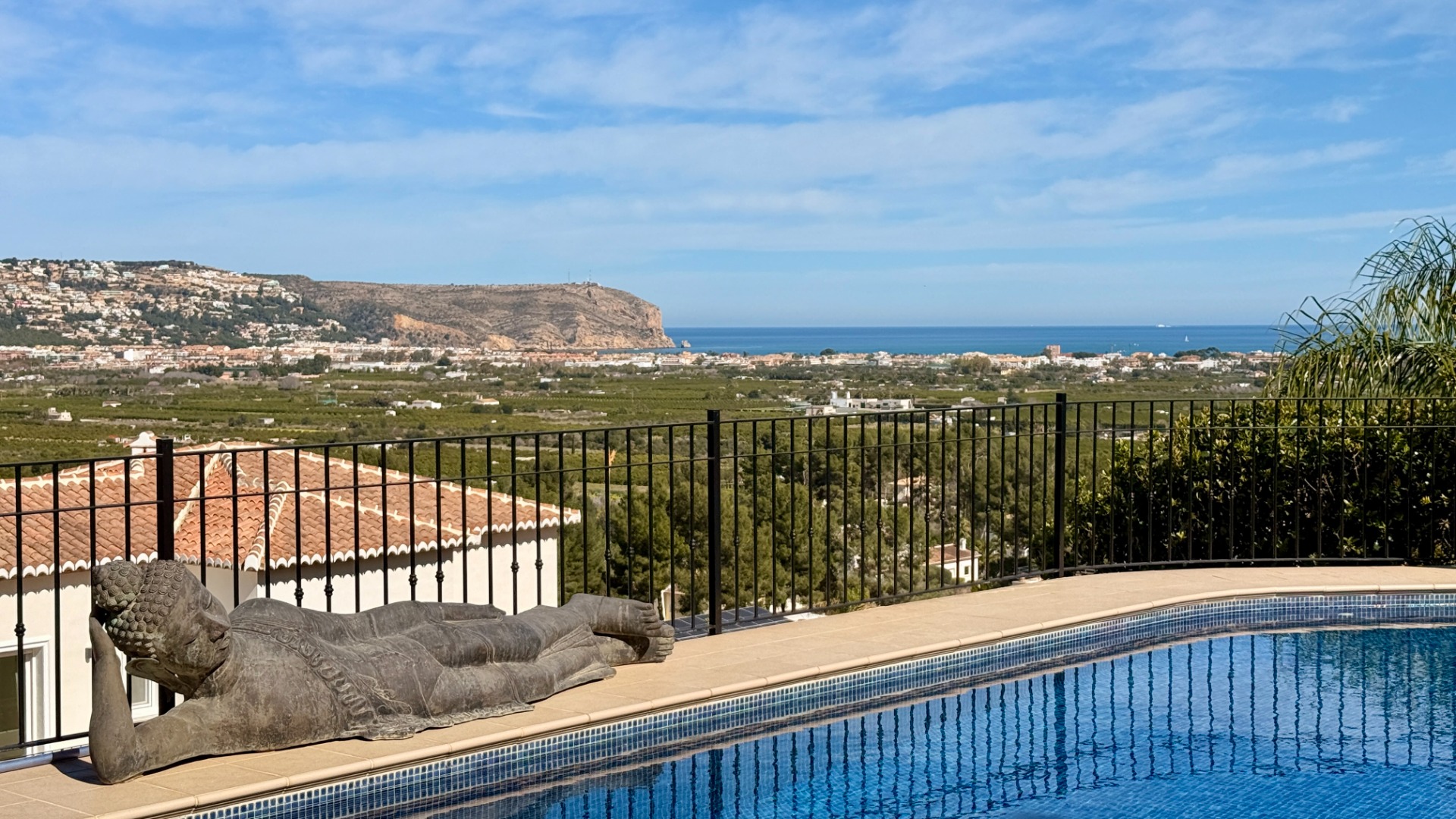 X8464 - Chalet/Villa en venta en Javea