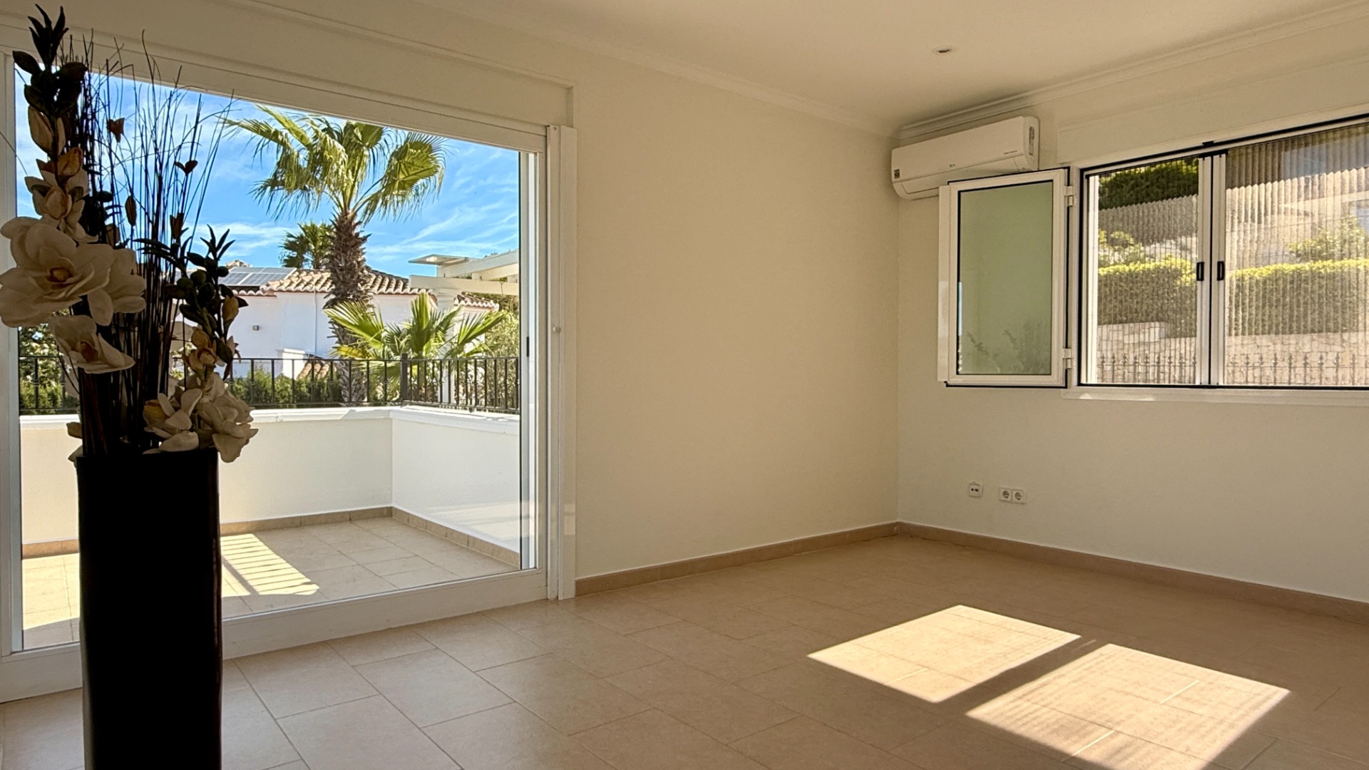 X8464 - Chalet/Villa en venta en Javea