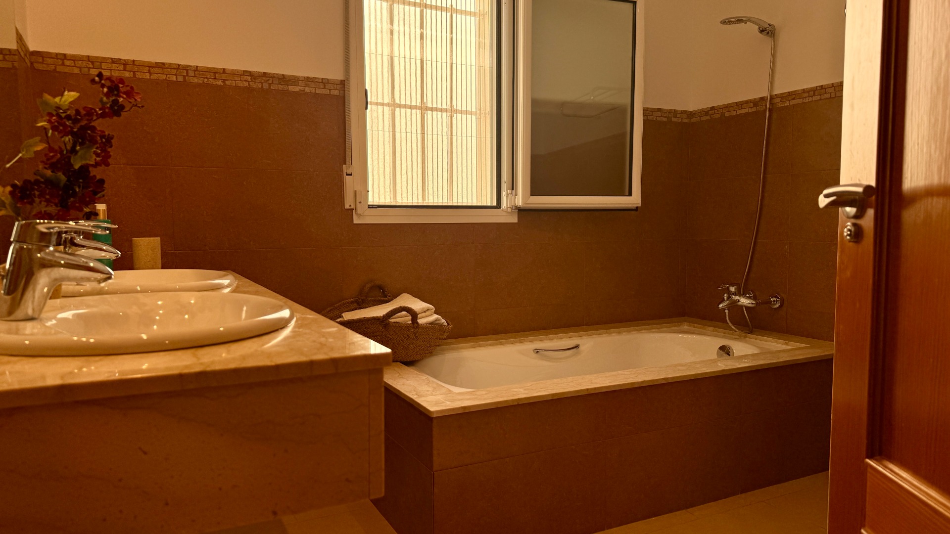 X8464 - Chalet/Villa en venta en Javea