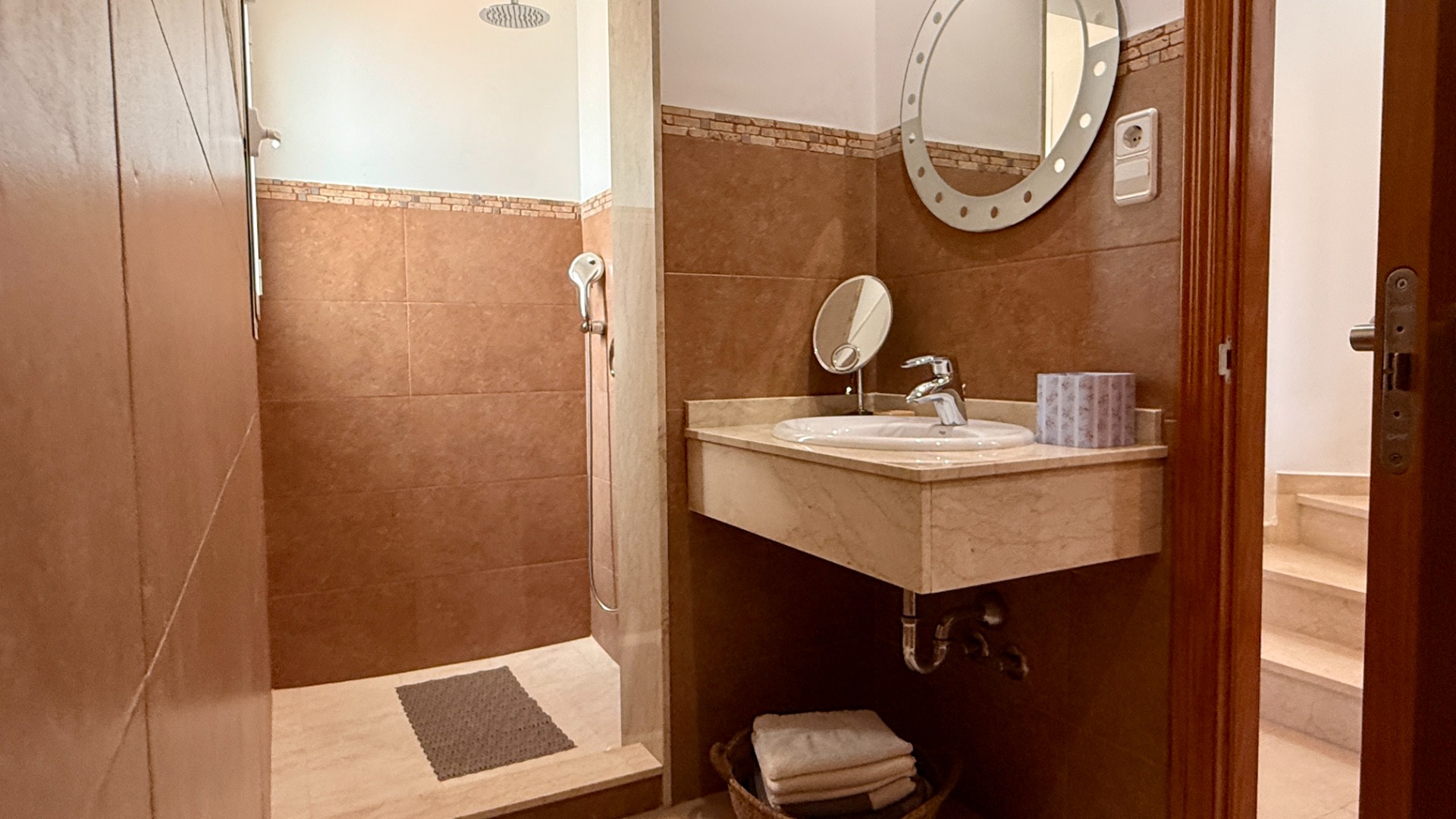 X8464 - Chalet/Villa en venta en Javea