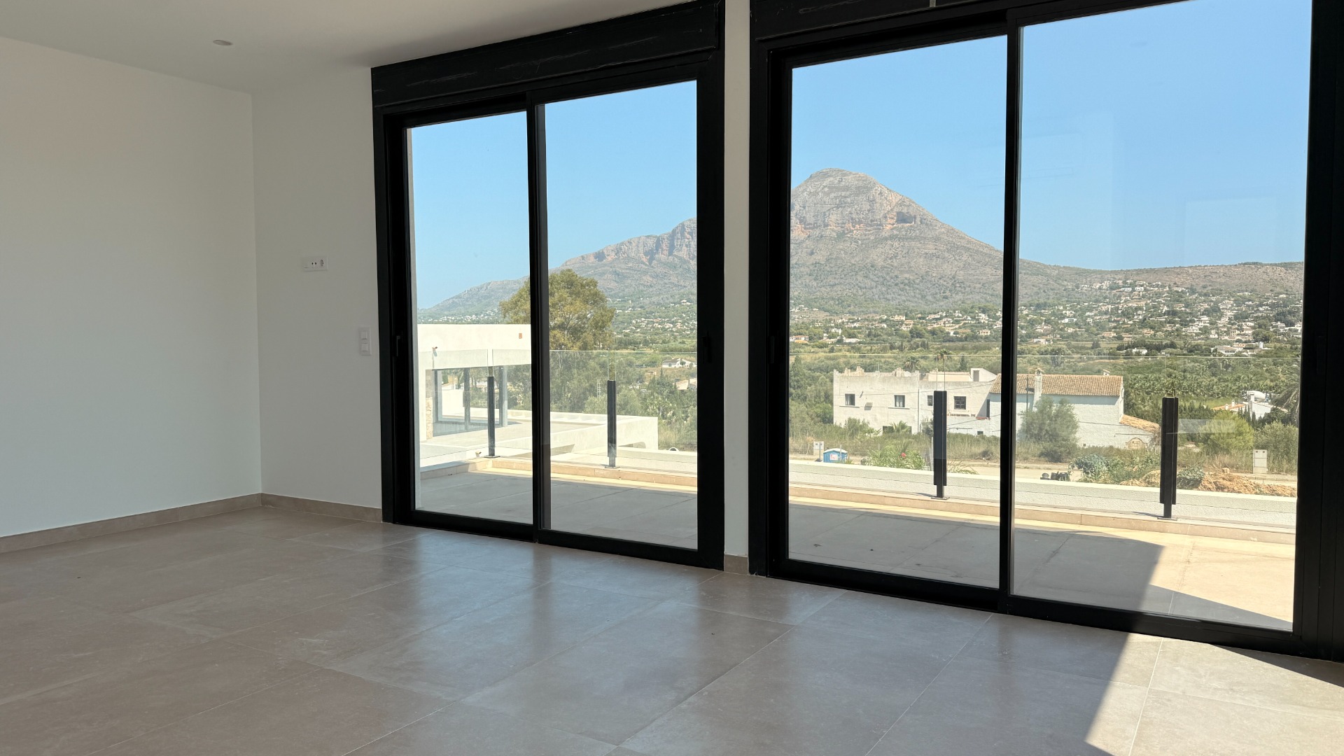 X8561 - Villa for sale in Javea