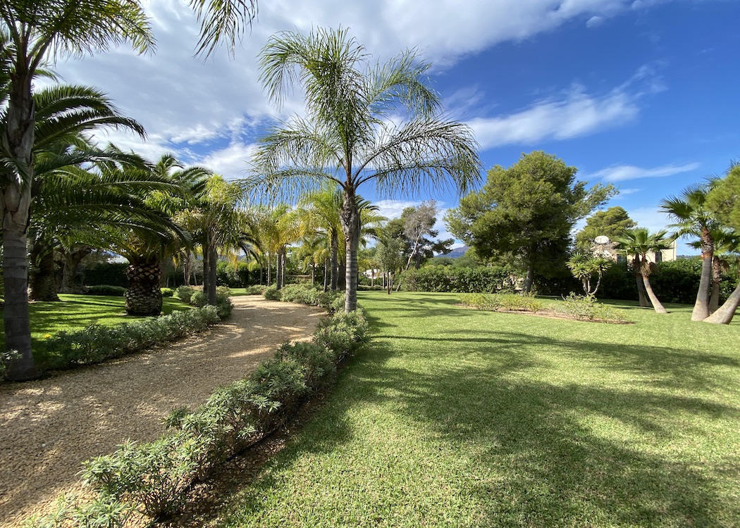 Venta. Villa en Javea