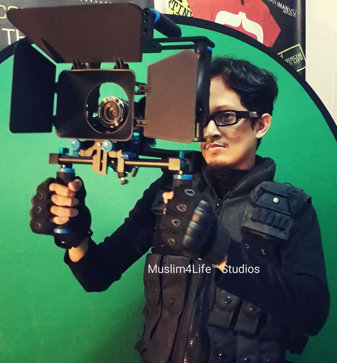 Muhammad Faisal Bin Muhammad's avatar'