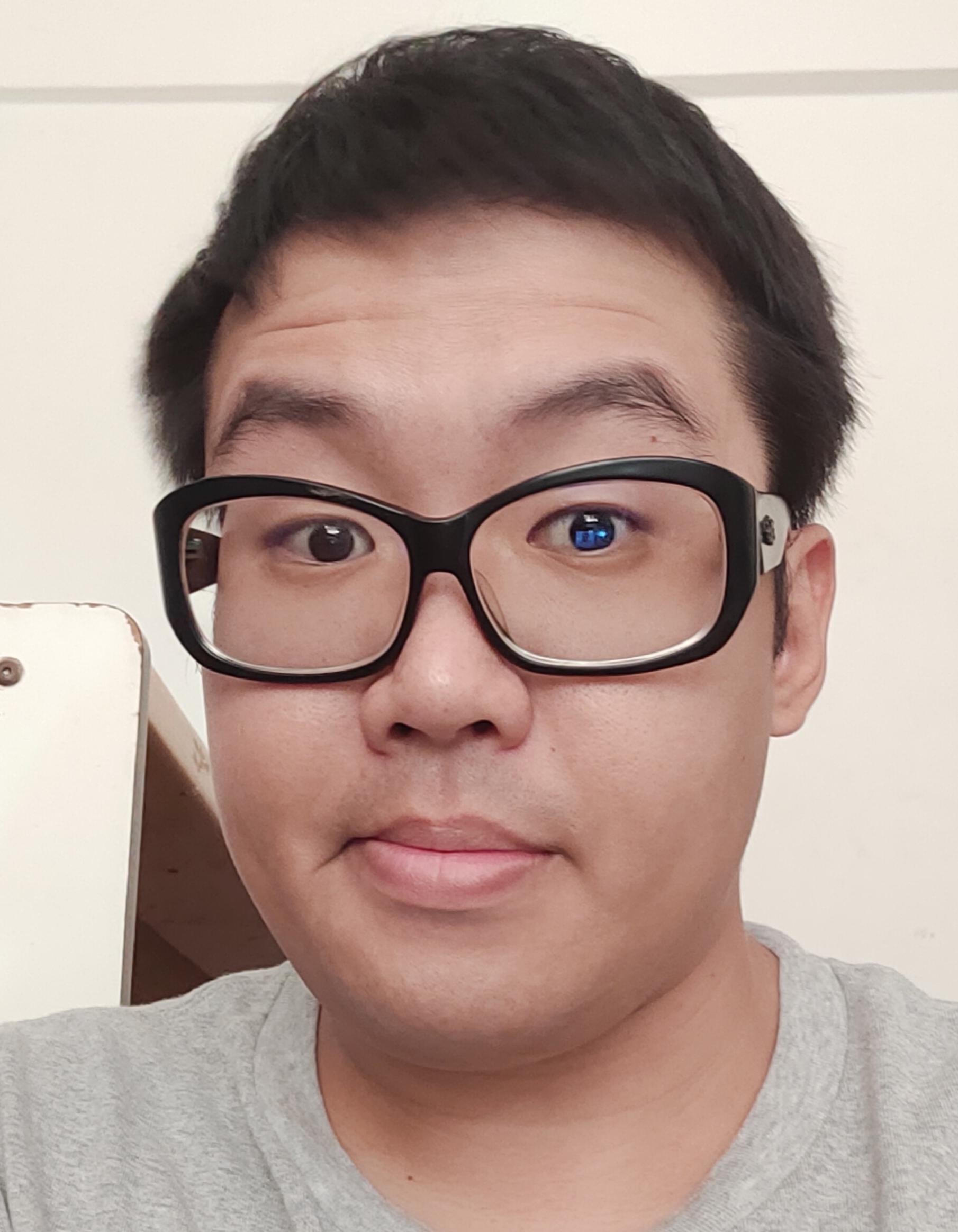 Thomas Hing Yi Jie's avatar'
