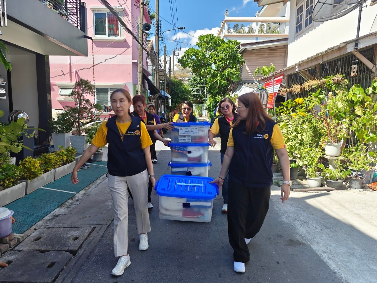 Rotary friendship in action: Bangkok Vibhavadi & Daegu Eagle double community impact