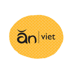 Brand's Logo