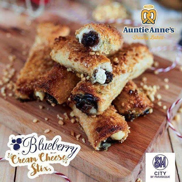 Auntie Anne's Blueberry Cream Cheese Stix | LoopMe Philippines