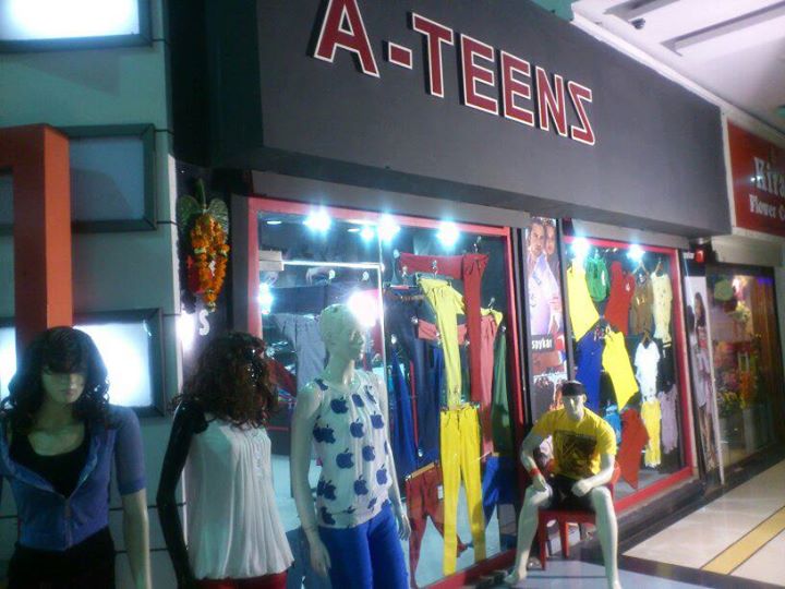 Discounts in Dombivali, Thane on ApparelsTrendy CollectionClothing ShopReadymade Garments