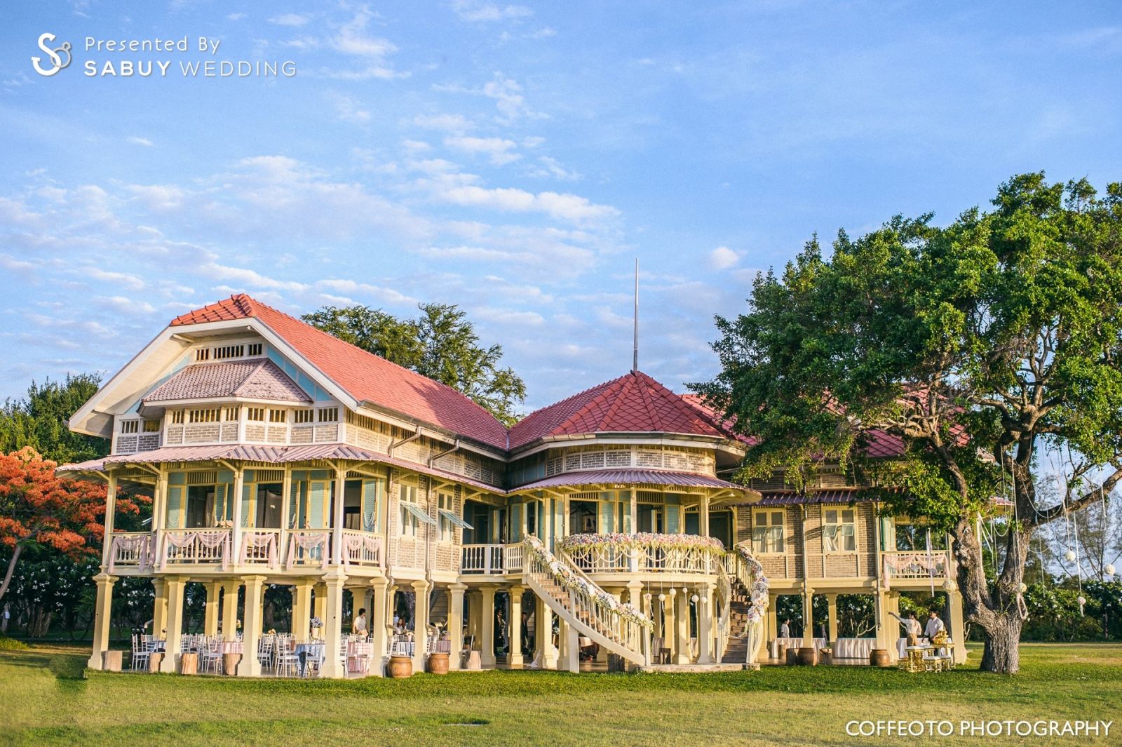 สถานที่แต่งงาน,สถานที่จัดงานแต่งงาน,งานหมั้น รีวิวงานแต่ง พิธีไทยอบอุ่น ริมทะเลหัวหิน ณ บ้านเจ้าพระยารามราฆพ