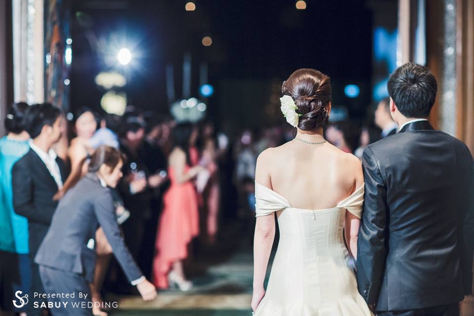 งานแต่งงาน,เจ้าบ่าว,เจ้าสาว ชุดเจ้าสาวอวดไหล่สวย