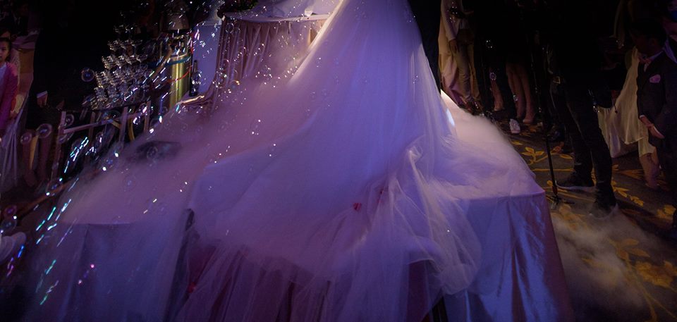 งานแต่งงาน,ชุดเจ้าสาว,เวทีแต่งงาน Dryice เป็นเหตุ