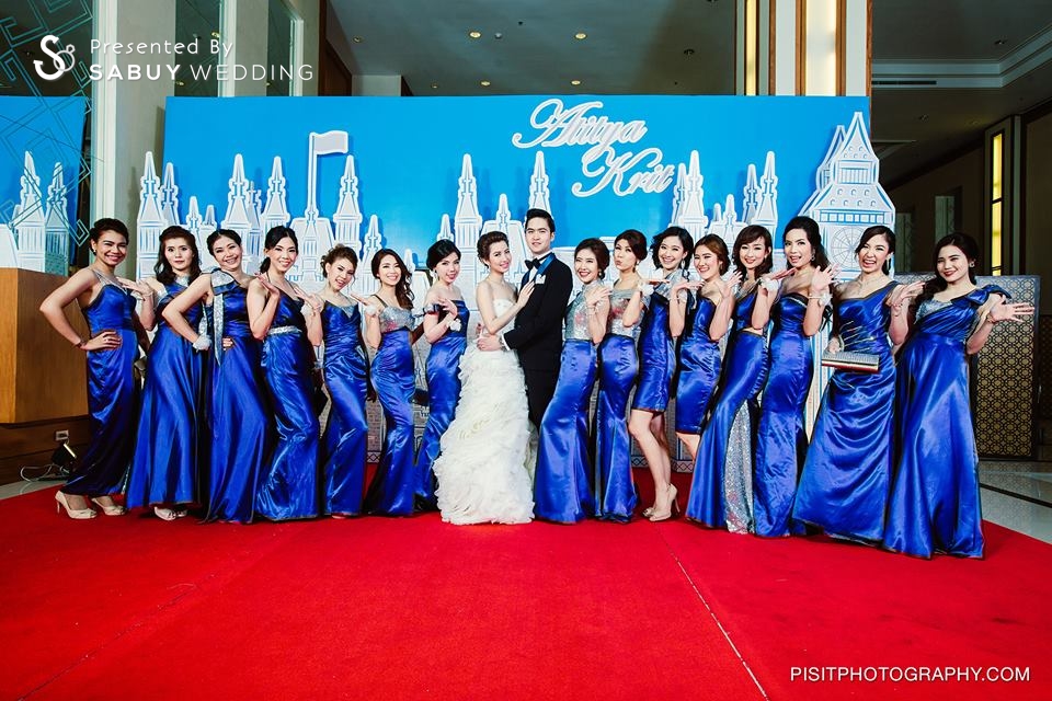 บ่าวสาว,ชุดบ่าวสาว,ชุดเจ้าสาว,ชุดเจ้าบ่าว,เพื่อนเจ้าสาว,ชุดเพื่อนเจ้าสาว,backdrop งานแต่ง,ตกแต่งงานแต่ง,ธีมงานแต่ง รีวิวงานแต่ง ธีมลอนดอน @Sunee Grand Hotel อุบลราชธานี