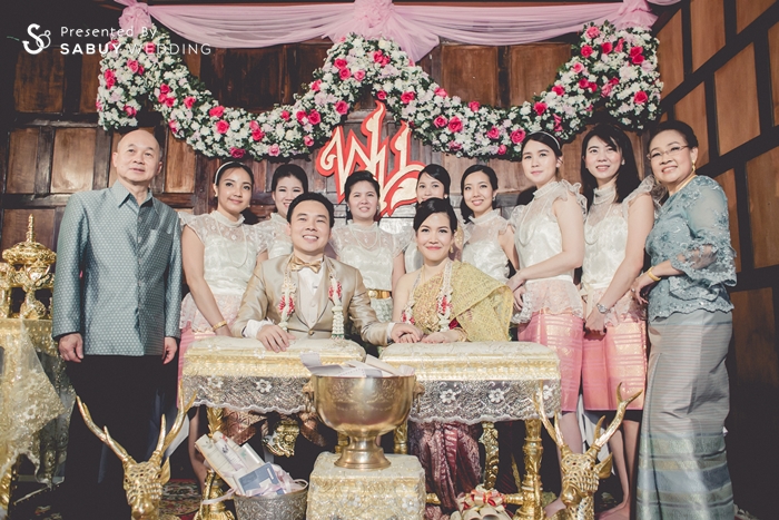 งานหมั้น,ชุดหมั้น,เพื่อนเจ้าสาว,ชุดเพื่อนเจ้าสาว,ตกแต่งงานแต่ง,จัดดอกไม้งานแต่ง รีวิวงานแต่งย้อนวัย ตามสไตล์คู่รักวัยเรียน