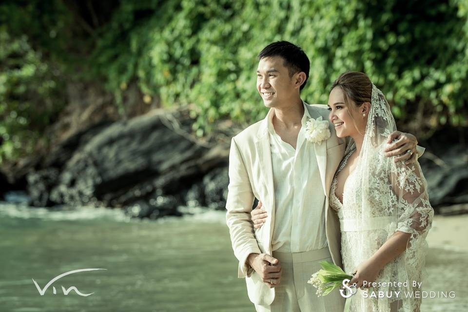 บ่าวสาว,ชุดบ่าวสาว,ชุดเจ้าสาว,ชุดเจ้าบ่าว,งานแต่งดารา,รูปงานแต่ง,งานแต่งริมทะเล,งานแต่ง outdoor,ดอกไม้เจ้าสาว แต่งแล้ว ทาทา ยัง & พี่หมอ ลั่นระฆังวิวาห์ริมทะเลสุดโรแมนติก