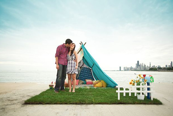 คู่รัก,พรีเวดดิ้ง,ถ่ายภาพพรีเวดดิ้ง,ถ่ายพรีเวดดิ้ง,prewedding,พร๊อพ 30 ไอเดียภาพถ่ายพรีเวดดิ้ง น่ารักสดใสฟรุ้งฟริ้ง