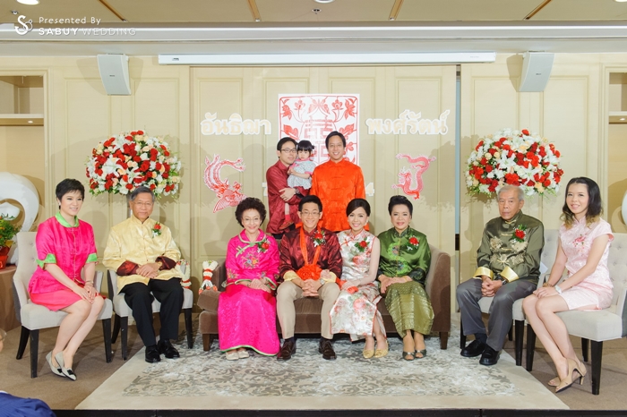 งานหมั้น,ชุดหมั้น,บ่าวสาว,ครอบครัวบ่าวสาว,จัดดอกไม้งานแต่ง,ตกแต่งงานแต่ง,รูปงานหมั้น รีวิวงานแต่ง หมั้นเฮฮากับหมีแพนด้า ธีมรักคือการให้ @Sofitel Sukhumvit