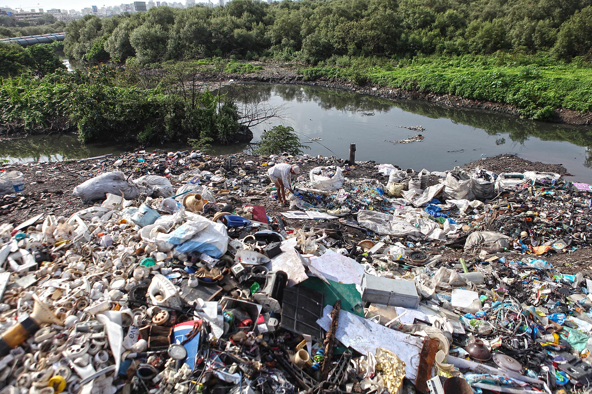 case study on water pollution in mumbai