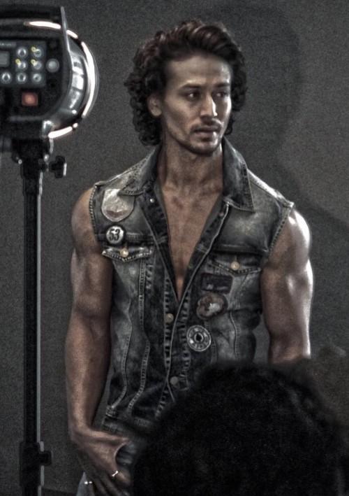 tiger shroff jacket buy