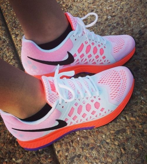Looking for these pink white running sneakers - SeenIt