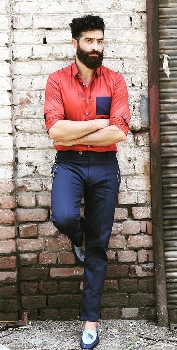 outfit, shirt, trousers on SeenIt - 36534
