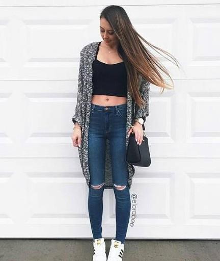 crop top jeans and long jacket