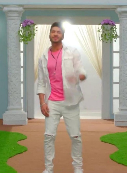 white jeans pink shirt