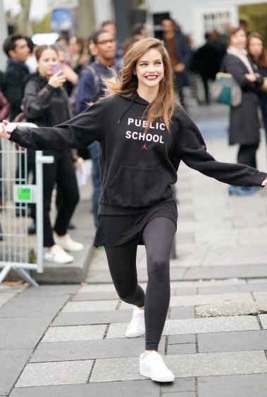 Shop barbarapalvin, parisfashionweekss18, sneakchic