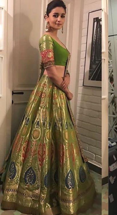 banarasi silk lehenga manish malhotra