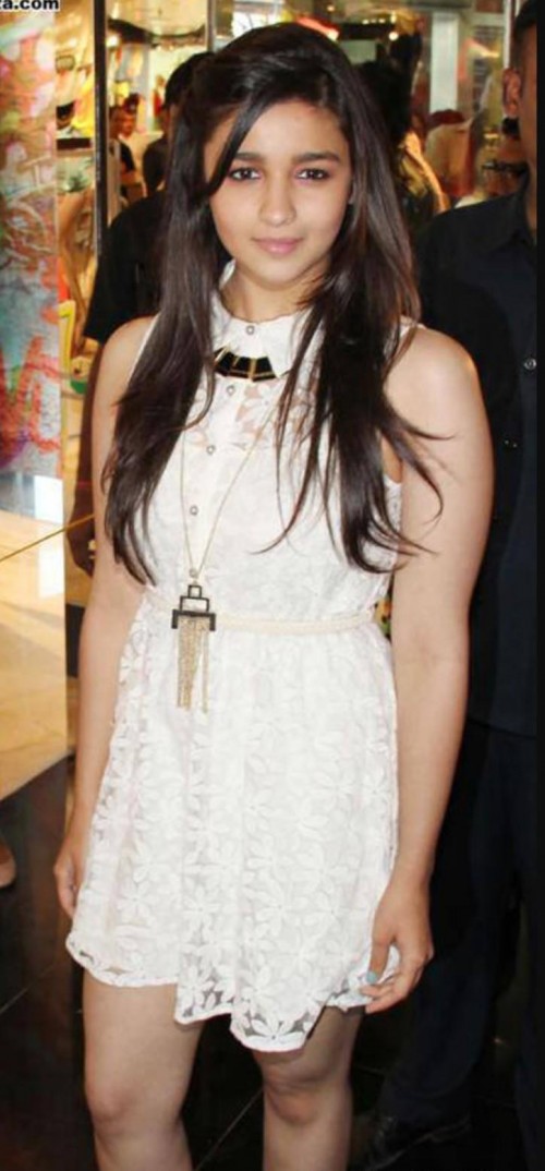Shop aliabhatt, casual, colours 