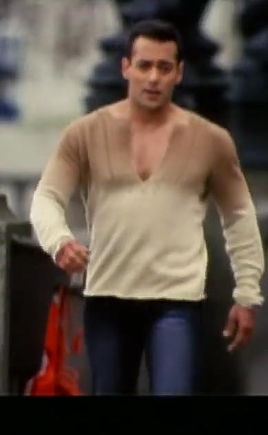 salman khan yellow t shirt