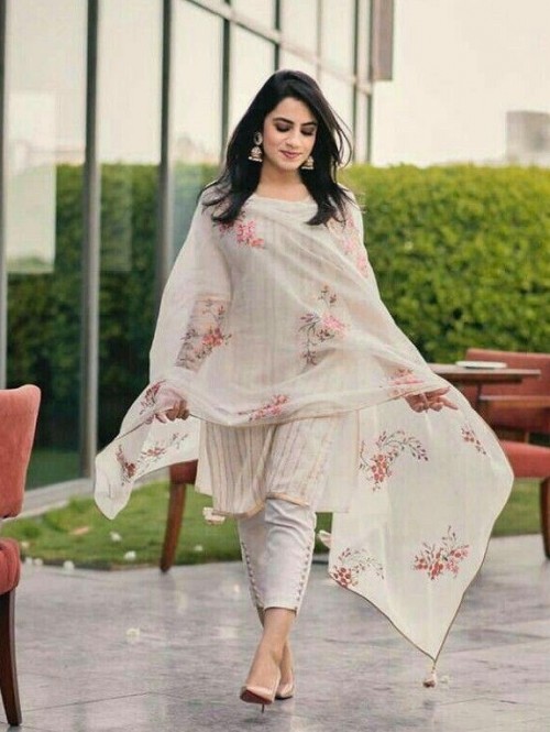 same print salwar kameez