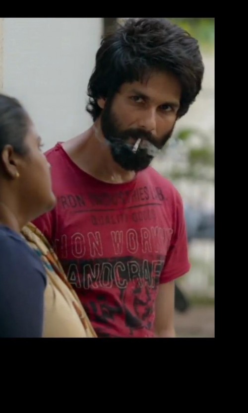 Latest kabirsingh looks and outfits 