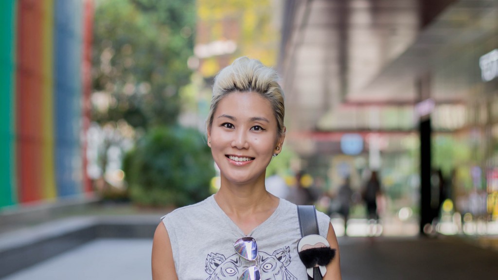 13. 26_Oct-Marie-Singapore-Dog_Behaviourist-Top_Kenzo-Skirt_Zara-Shoes_Tods-Bag_Hermes-Strap_Fendi-Watch_Panerai-Earrings_Dior-UNIFORM-30092016-6-1024x576