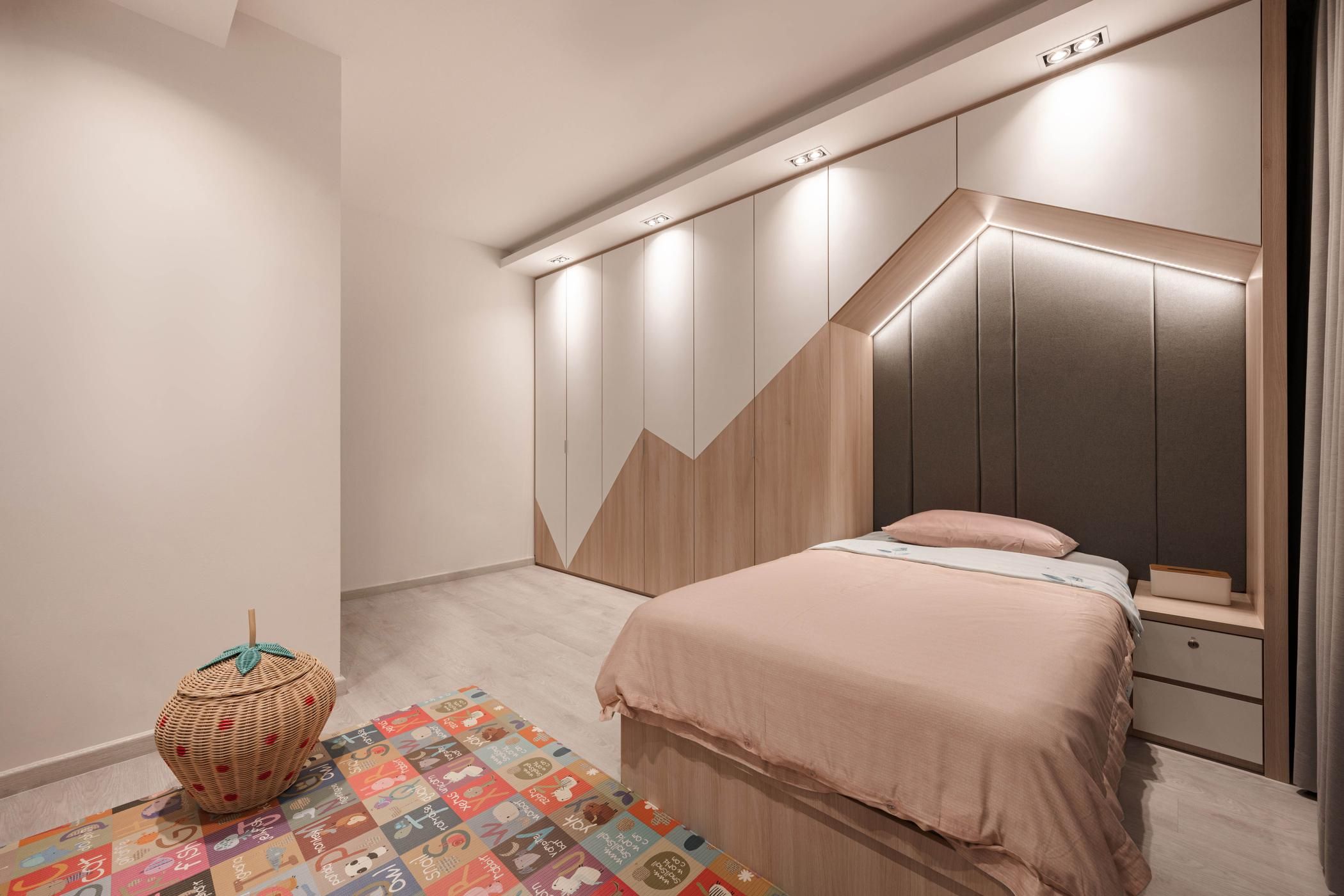 10 Wardrobe Design Ideas To Transform Your Space