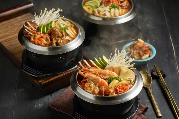 Spicy Kimchi Jjigae Hot Pot