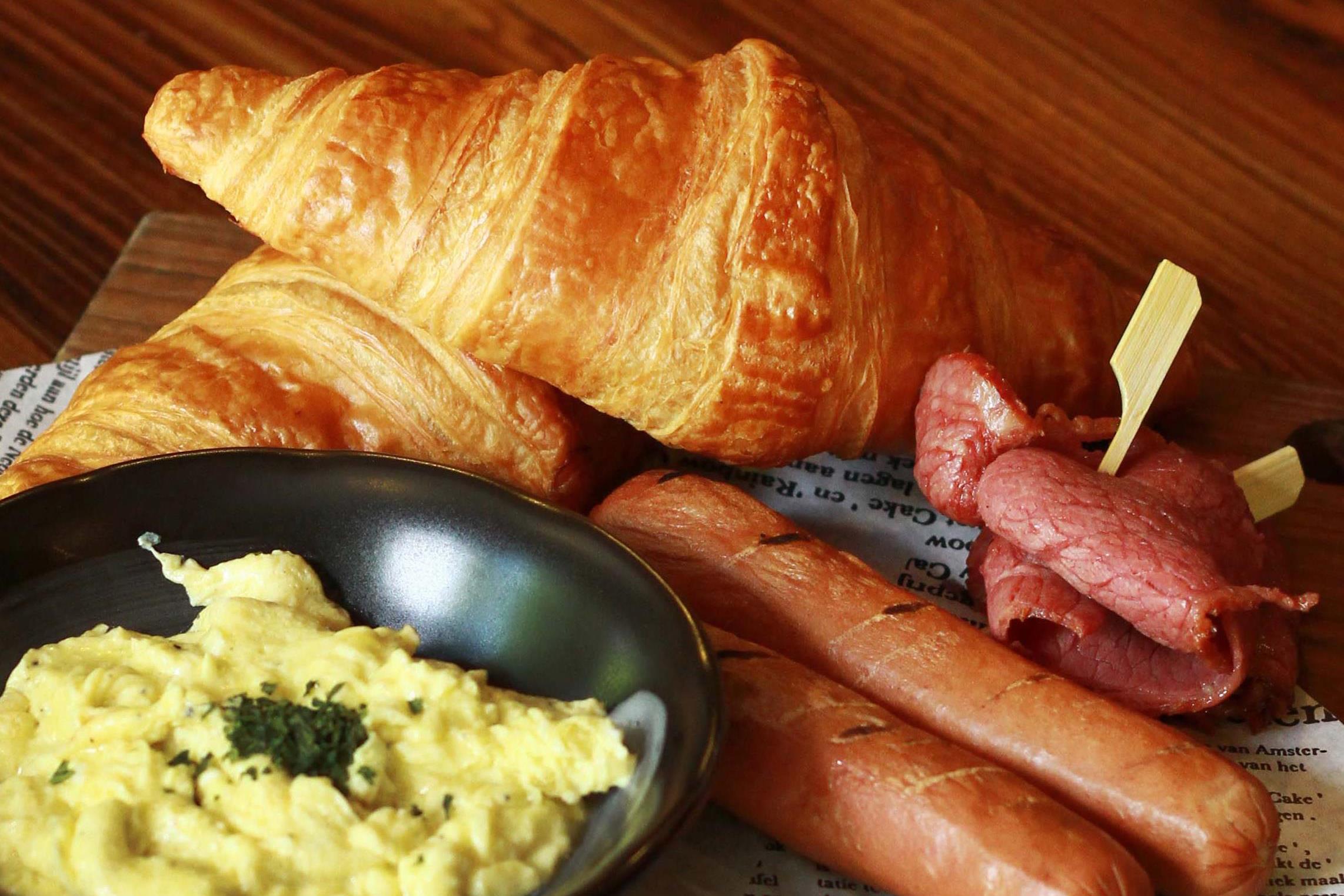 BRUNCH * 9am - 4pm daily*