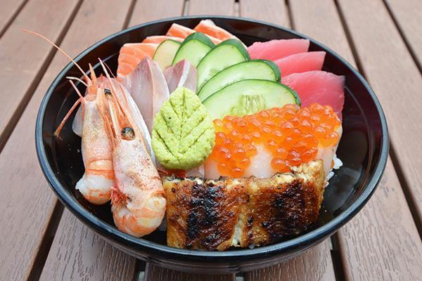 Donburi (Rice/Porridge bowl)