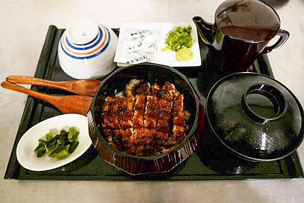 Hitsumabushi (Unagi Grilled Rice Bowl)