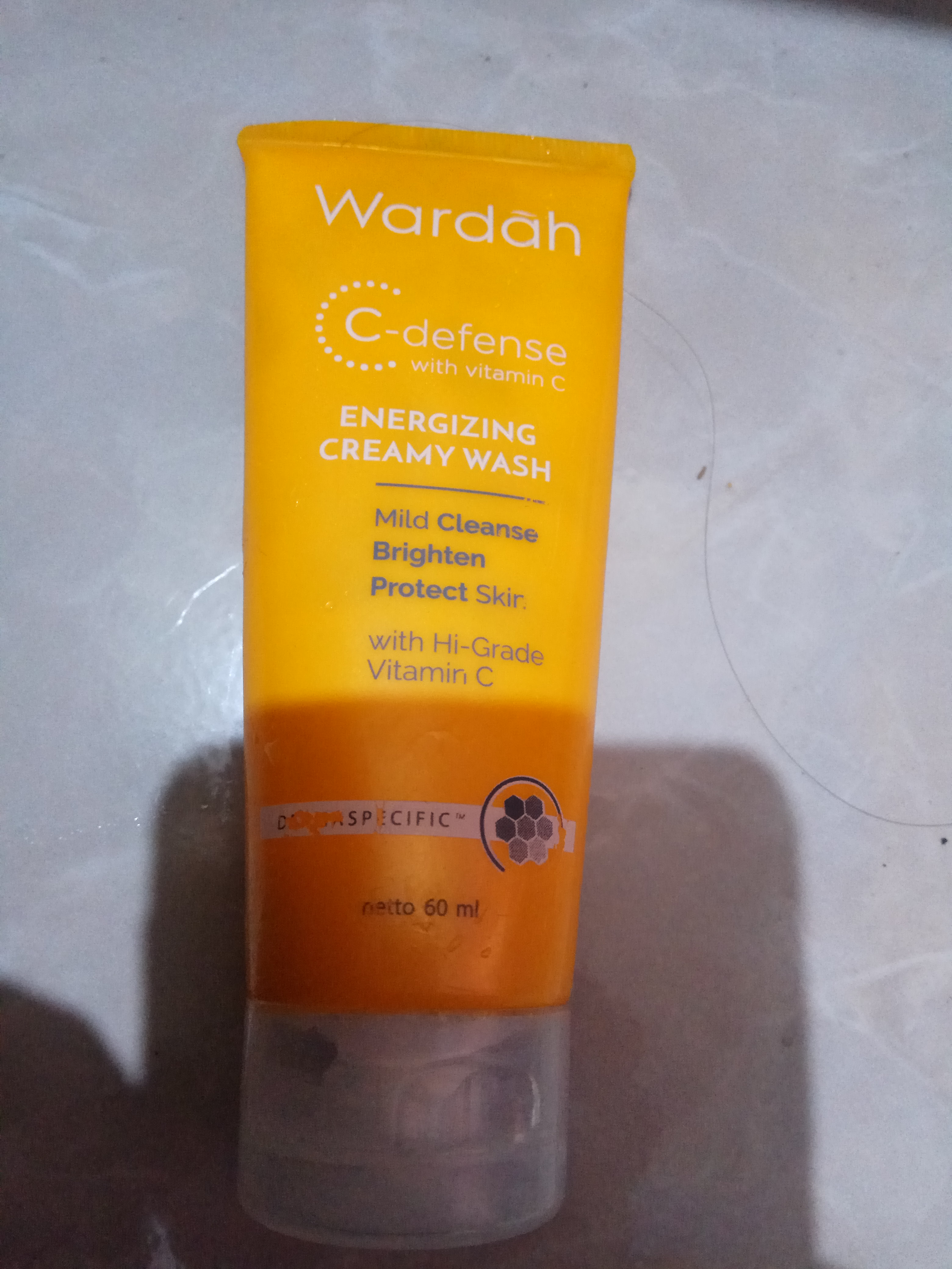 Review Wardah C Defense Energizing Creamy Wash Wardah C Defense Energizing Creamy Wash