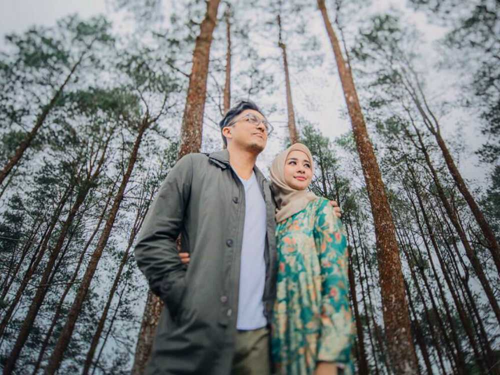 Seleb-Seleb Ini Sudah Sold Out dan Bikin Patah Hati Banyak 