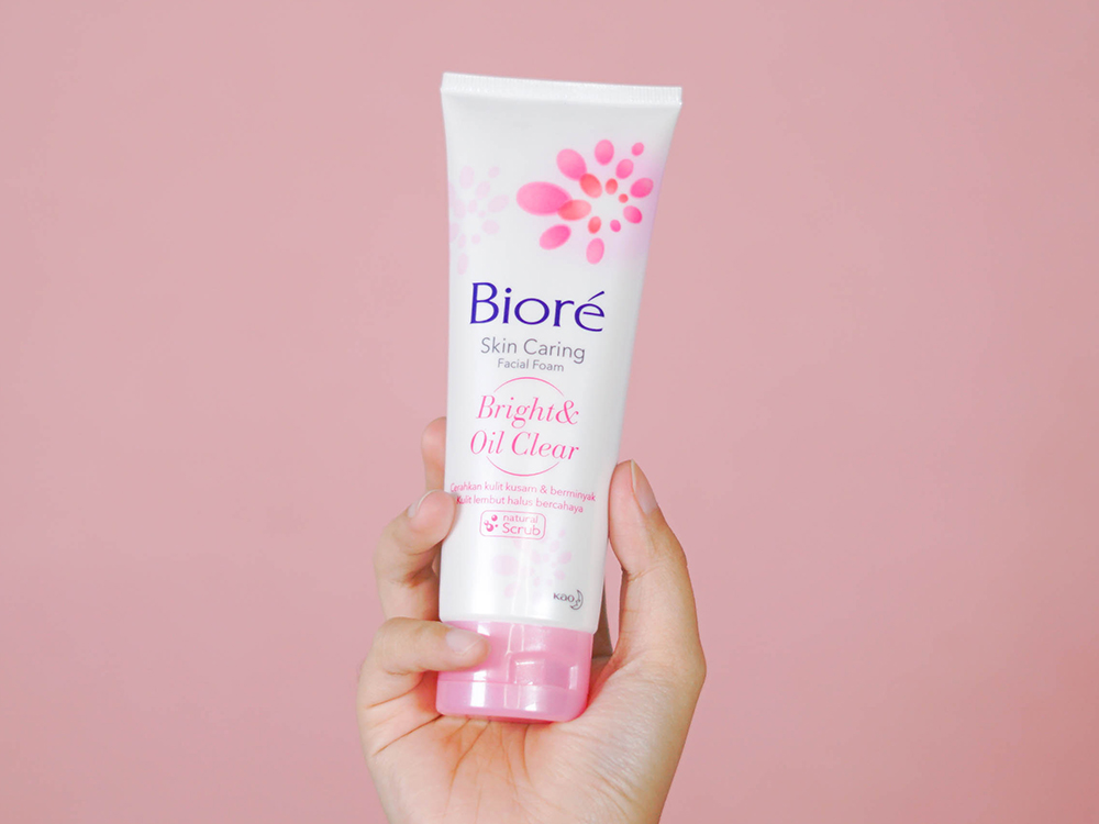 biore facial foam double scrub bright